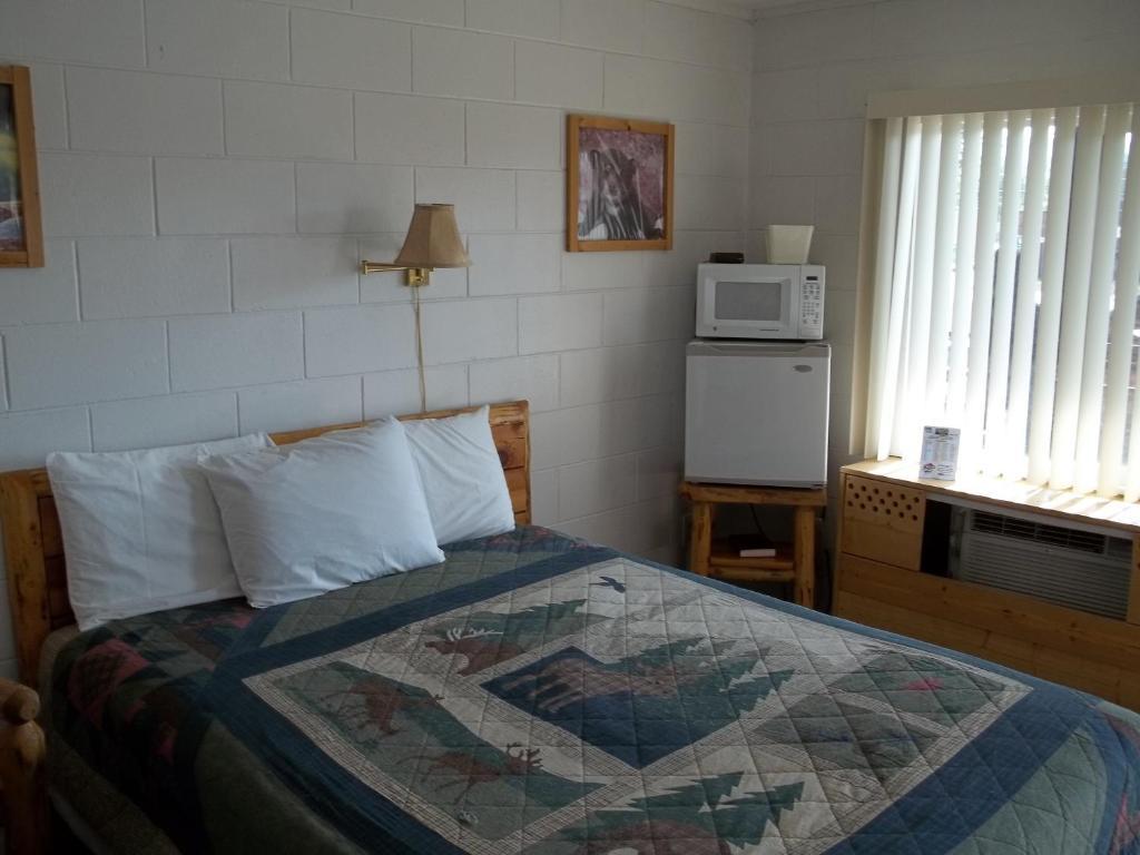 Budget Host Elk Antler Inn Thermopolis Δωμάτιο φωτογραφία